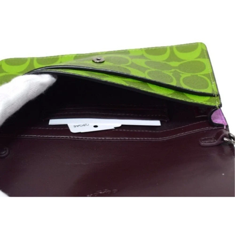BRAND NEW COACH FOLDOVER WRISTLET IN SIGNATURE CANVAS
